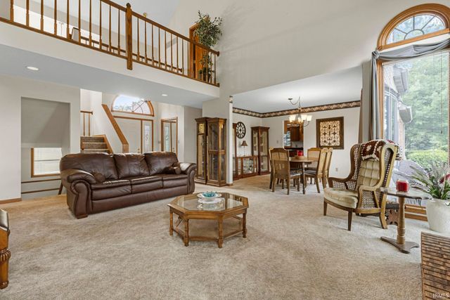 910 Foxbriar Lane, Goshen, IN 46526