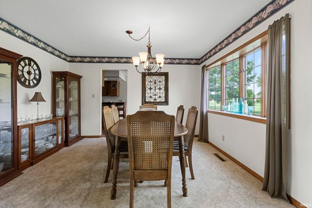 910 Foxbriar Lane, Goshen, IN 46526