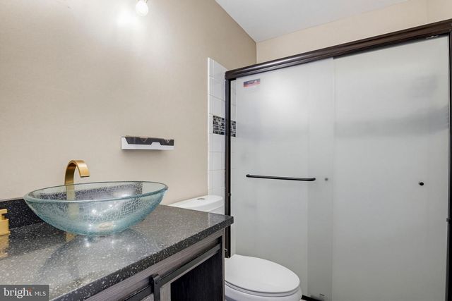 15123 PHILIP LEE RD, Chantilly, VA 20151