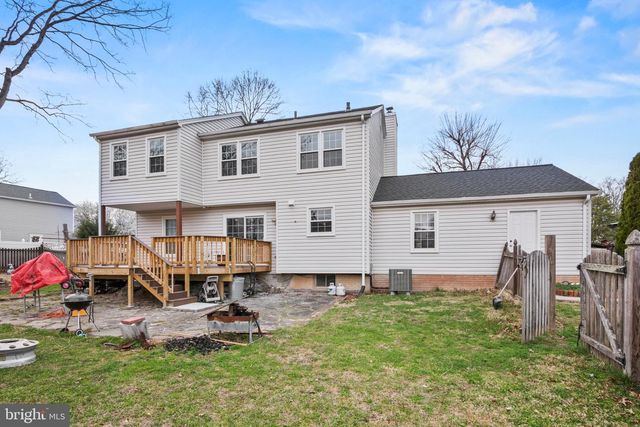 15123 PHILIP LEE RD, Chantilly, VA 20151