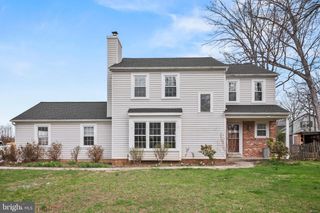 15123 PHILIP LEE RD, Chantilly, VA 20151
