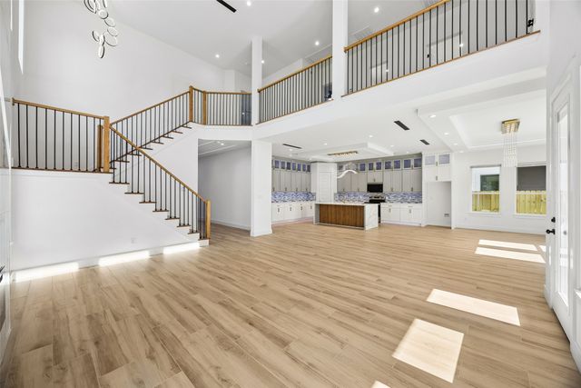 1000 N Bagley Street, Dallas, TX 75211
