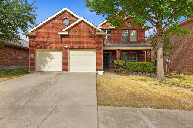 2053 Lake Trail Drive, Heartland, TX 75126