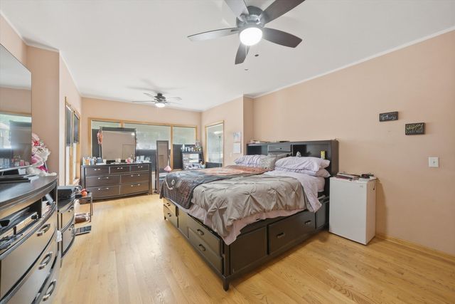 1615 W BEVERLY GLEN Parkway, Chicago, IL 60643