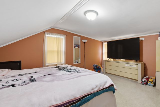 1615 W BEVERLY GLEN Parkway, Chicago, IL 60643