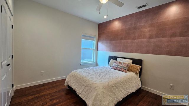 173 Torrey Pines Dr., Laguna Vista, TX 78578