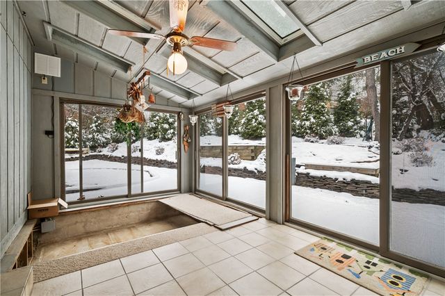 2272 Morrow Road, Upper St Clair, PA 15241