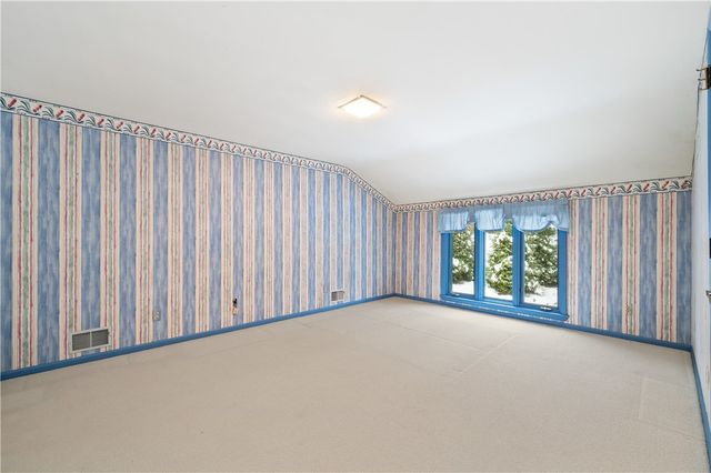 2272 Morrow Road, Upper St Clair, PA 15241