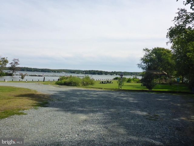 420 CHESAPEAKE RD, Charlestown, MD 21914