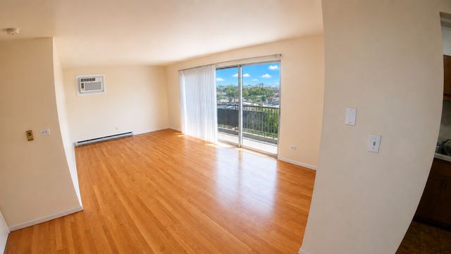 336 Lathrop Avenue 606, Forest Park, IL 60130