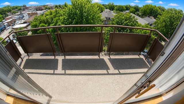 336 Lathrop Avenue 606, Forest Park, IL 60130