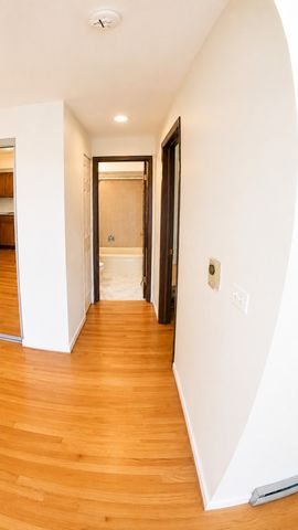 336 Lathrop Avenue 606, Forest Park, IL 60130