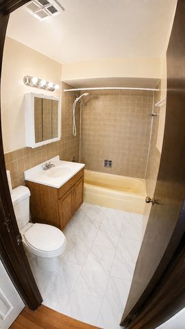 336 Lathrop Avenue 606, Forest Park, IL 60130