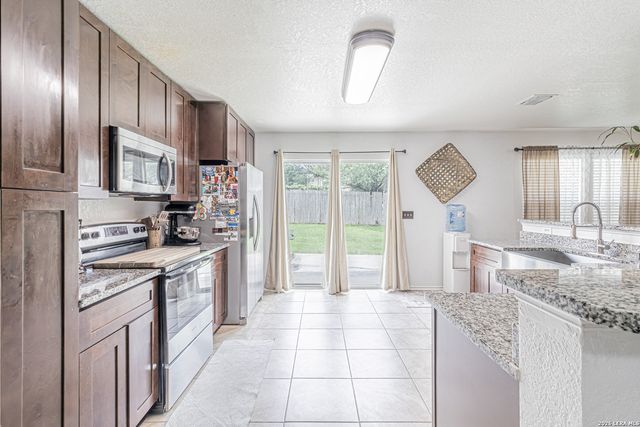 7419 MONETS GDN, San Antonio, TX 78218