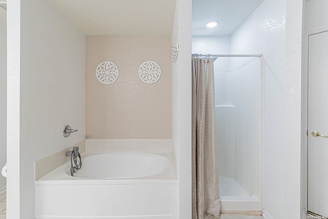 7419 MONETS GDN, San Antonio, TX 78218