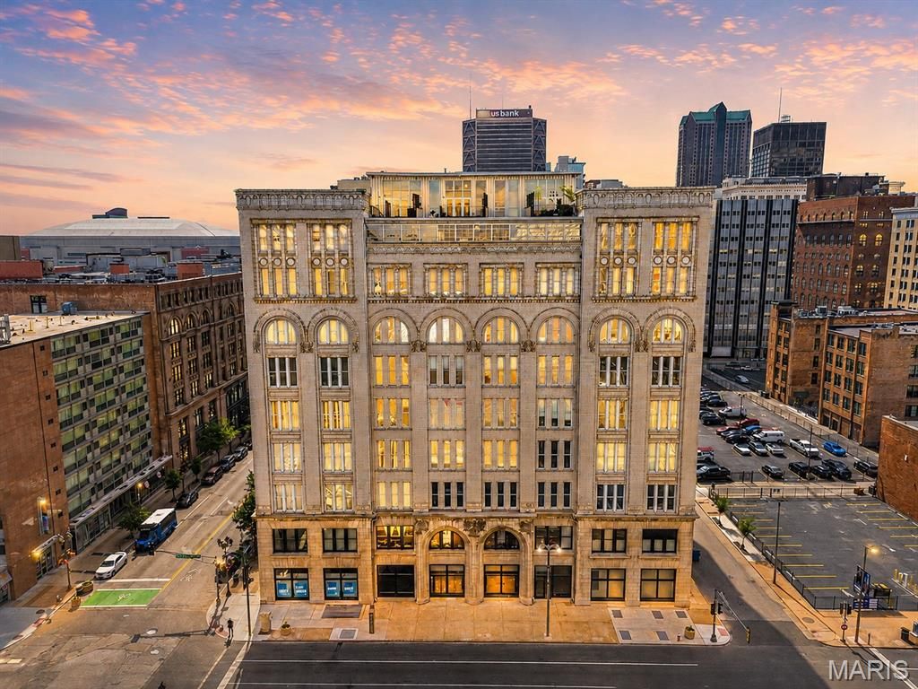 1136 Washington Avenue 905, St Louis, MO 63101