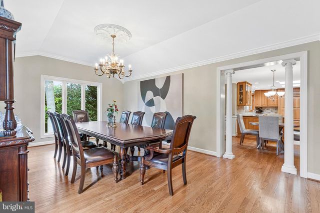 1102 CLOVER DR, Mclean, VA 22101