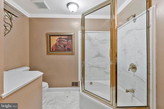 1102 CLOVER DR, Mclean, VA 22101