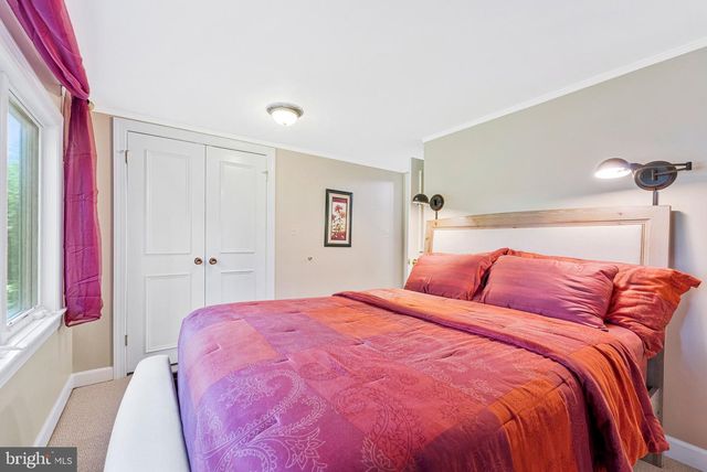 1102 CLOVER DR, Mclean, VA 22101