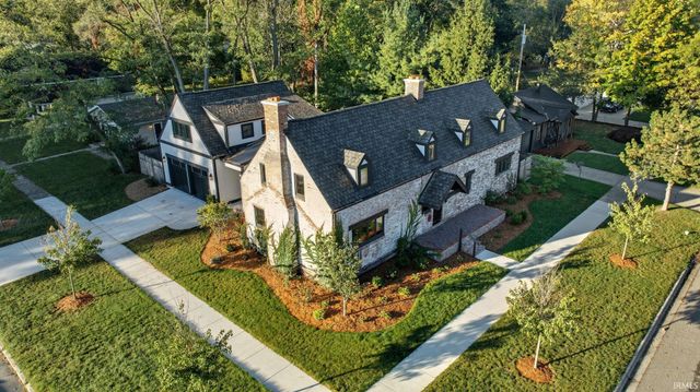 522 Napoleon Street, South Bend, IN 46617