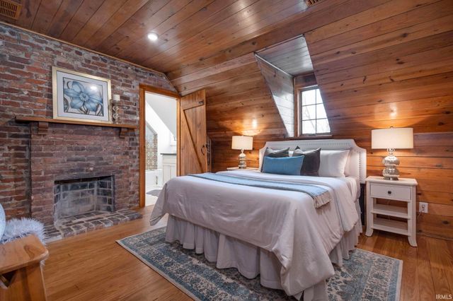 522 Napoleon Street, South Bend, IN 46617