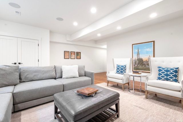 522 Napoleon Street, South Bend, IN 46617