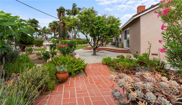 16005 Red Coach, Whittier, CA 90604