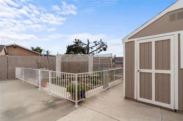 16005 Red Coach, Whittier, CA 90604