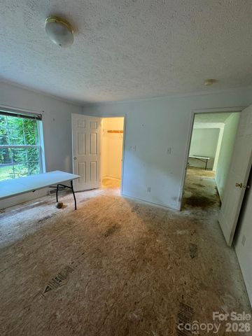 83 Tall Timber Drive, Sylva, NC 28779
