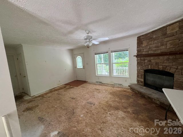 83 Tall Timber Drive, Sylva, NC 28779