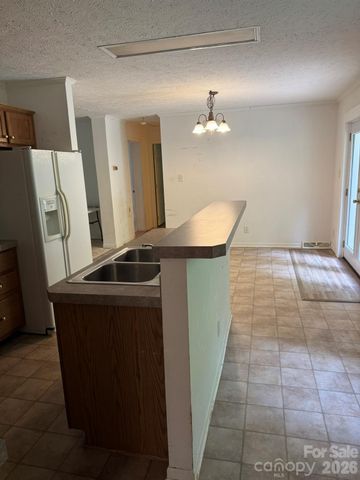 83 Tall Timber Drive, Sylva, NC 28779