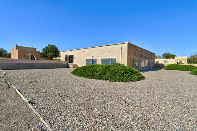 1303 Rio Rancho Drive SE D, Rio Rancho, NM 87124