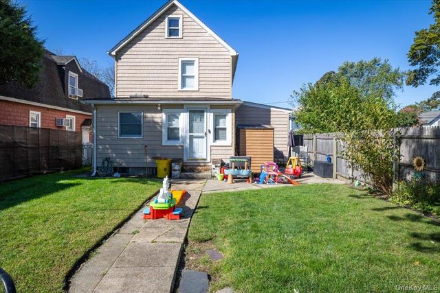 51 Columbia Street, Farmingdale, NY 11735
