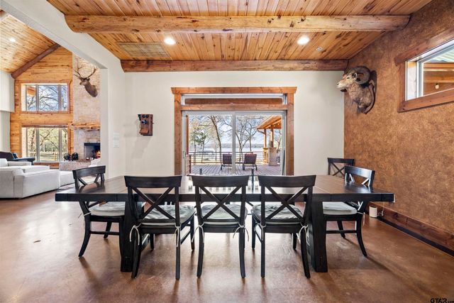 788 RS County Road 3500, Emory, TX 75440