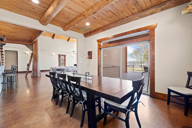 788 RS County Road 3500, Emory, TX 75440