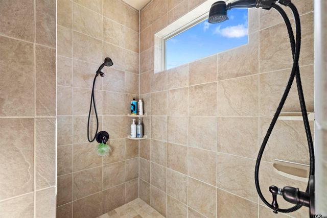 788 RS County Road 3500, Emory, TX 75440