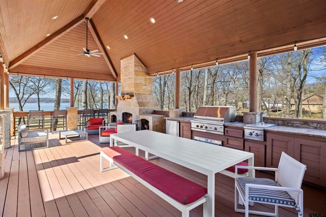 788 RS County Road 3500, Emory, TX 75440