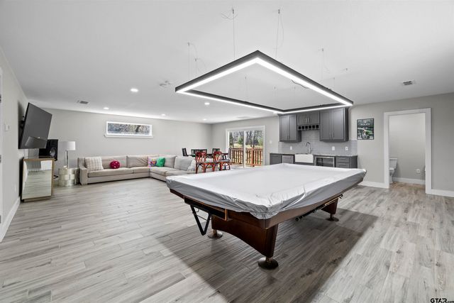 788 RS County Road 3500, Emory, TX 75440