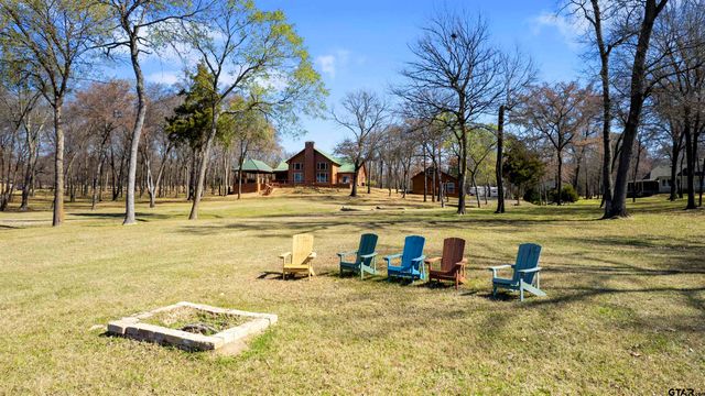 788 RS County Road 3500, Emory, TX 75440