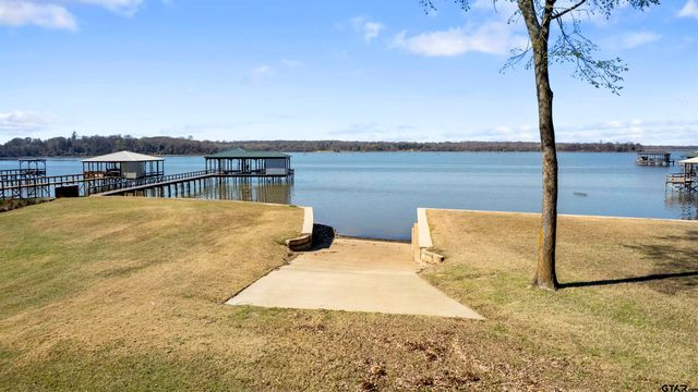 788 RS County Road 3500, Emory, TX 75440