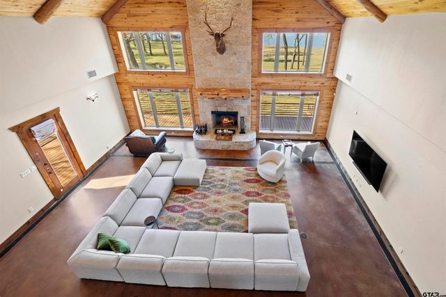 788 RS County Road 3500, Emory, TX 75440