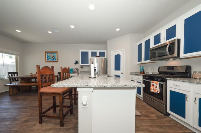 11508 Kalinago View Lane, Conroe, TX 77304