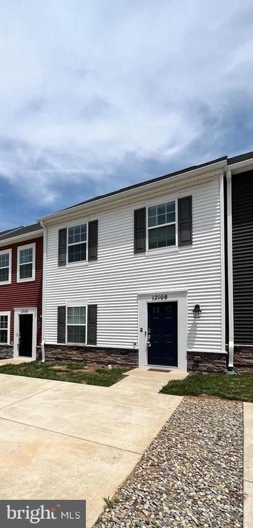 12108 BOWLING FARM CT, Fredericksburg, VA 22407