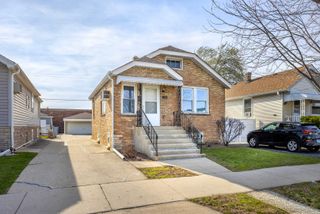 1706 N 15th Avenue, Melrose Park, IL 60160