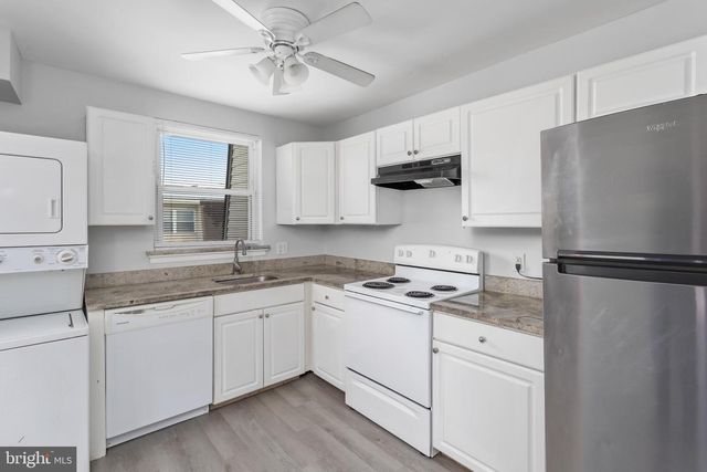 11-6 FLORENCE TOLLGATE PL, Florence, NJ 08518