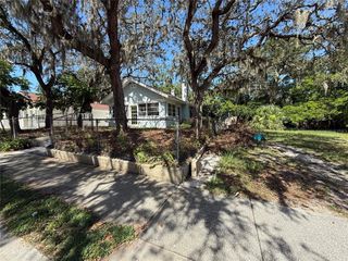 810 VIRGINIA AVENUE, Tarpon Springs, FL 34689