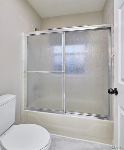 3978 Millers Crossing, St Charles, MO 63304