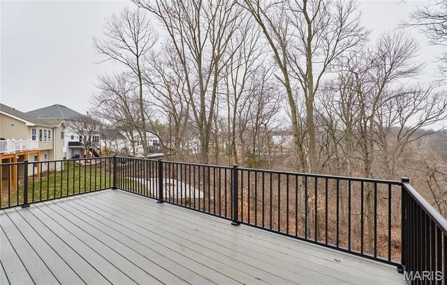 3978 Millers Crossing, St Charles, MO 63304