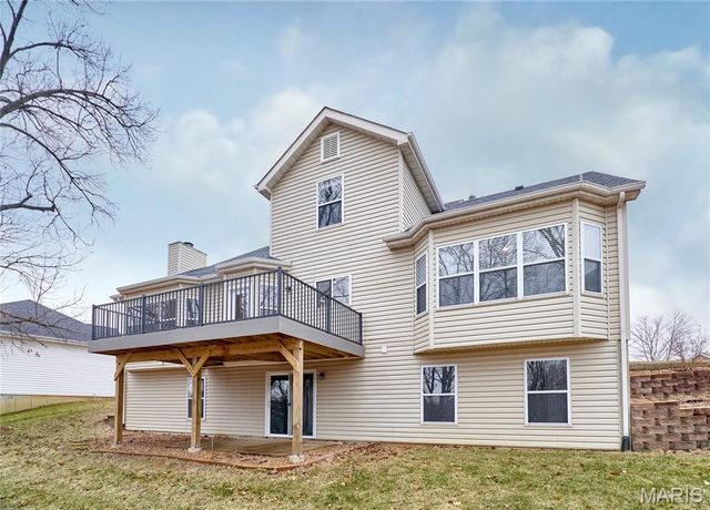 3978 Millers Crossing, St Charles, MO 63304