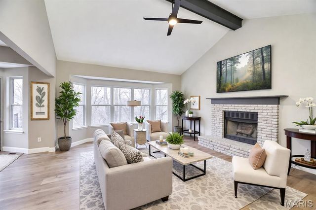 3978 Millers Crossing, St Charles, MO 63304